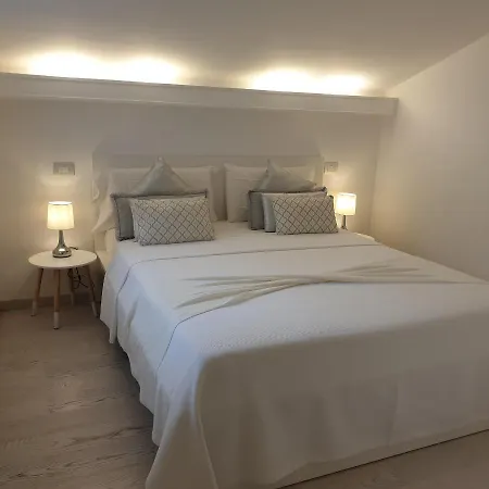 Luxury Penthouse With Stunning Sea View Apartman