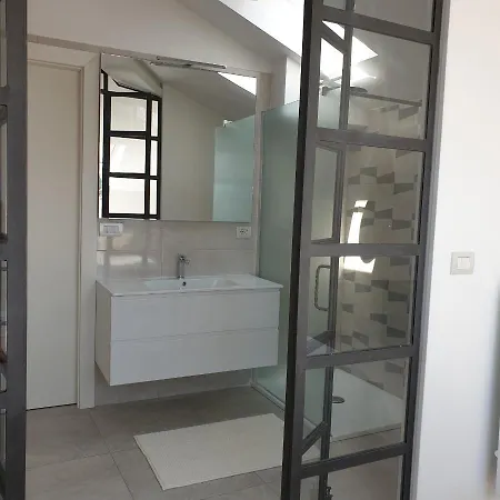 Apartman Luxury Penthouse With Stunning Sea View