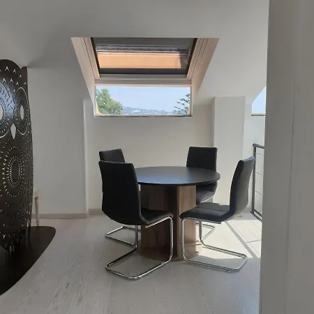 Apartman Luxury Penthouse With Stunning Sea View *